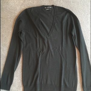 Zara long sleeve v neck sweater